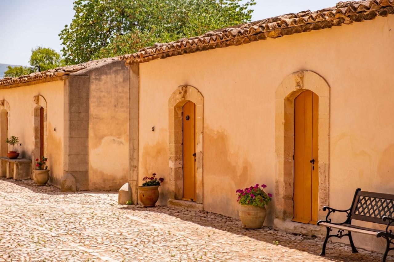 Villa Zottopera - Dimora Di Sicilia Chiaramonte Gulfi Extérieur photo