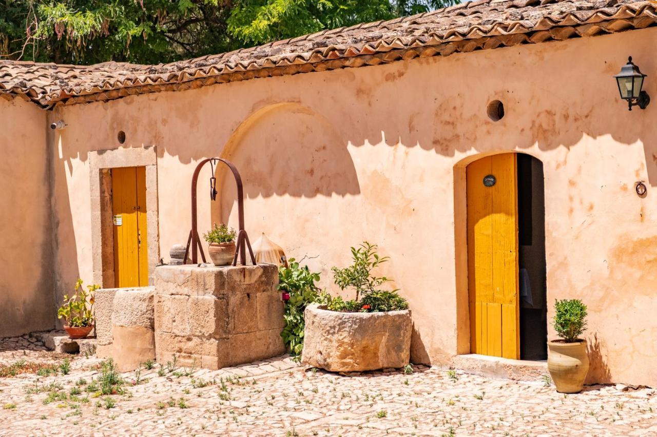 Villa Zottopera - Dimora Di Sicilia Chiaramonte Gulfi Extérieur photo