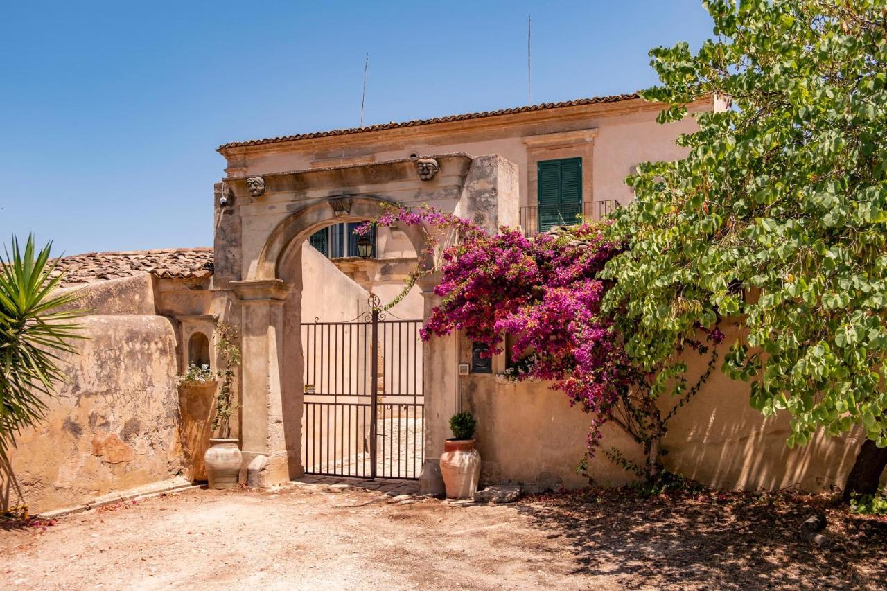 Villa Zottopera - Dimora Di Sicilia Chiaramonte Gulfi Extérieur photo