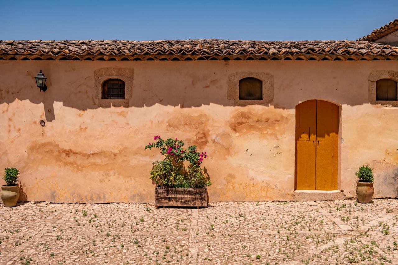 Villa Zottopera - Dimora Di Sicilia Chiaramonte Gulfi Extérieur photo