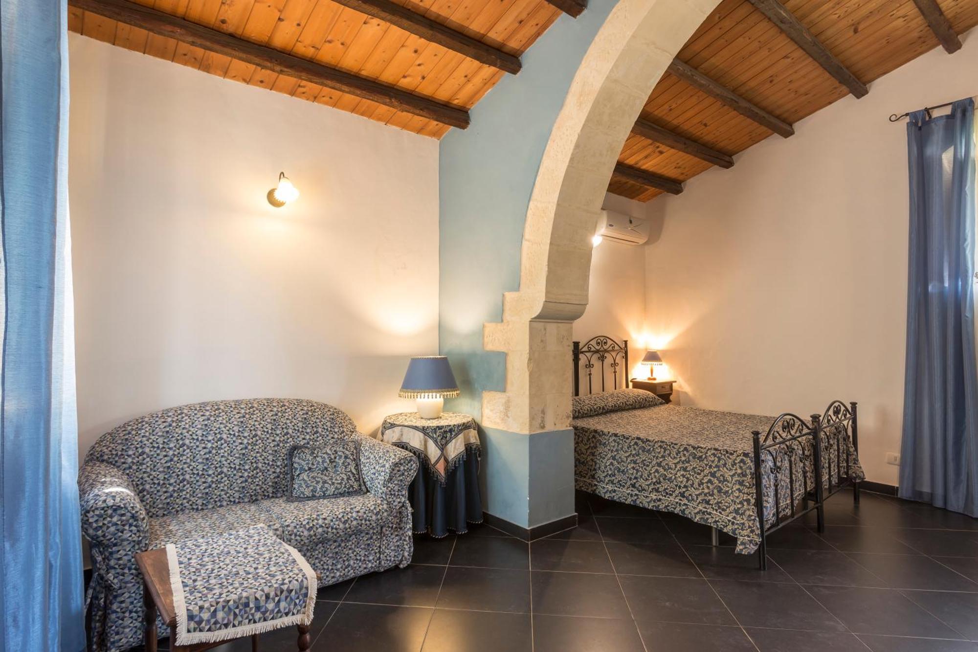 Villa Zottopera - Dimora Di Sicilia Chiaramonte Gulfi Extérieur photo